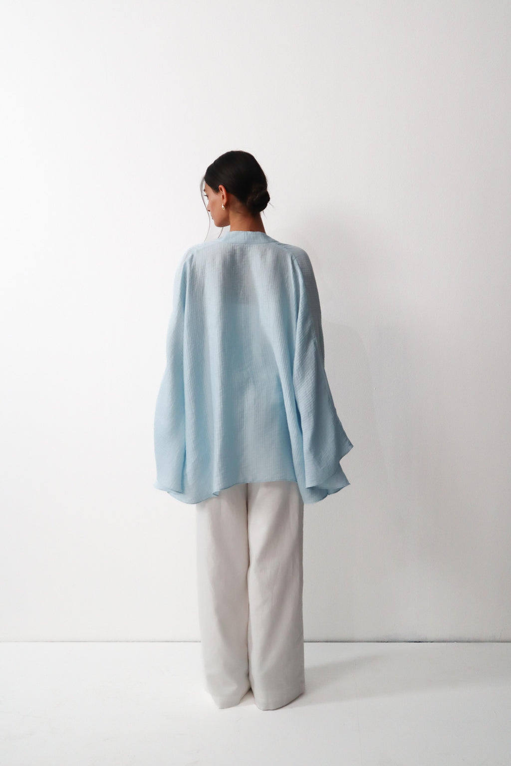SOLIS CAPE